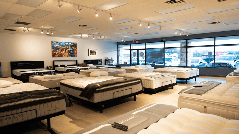 The 10-Minute Lie: Why Your Mattress Feels Great But Still Causes Back Pain (Austin Guide)
