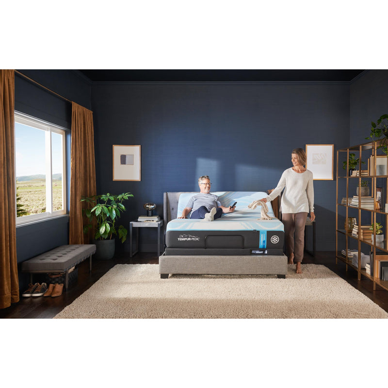  Tempur-Pedic Tempur-LuxeBreeze® Soft Mattress Set (Queen) IMAGE 7