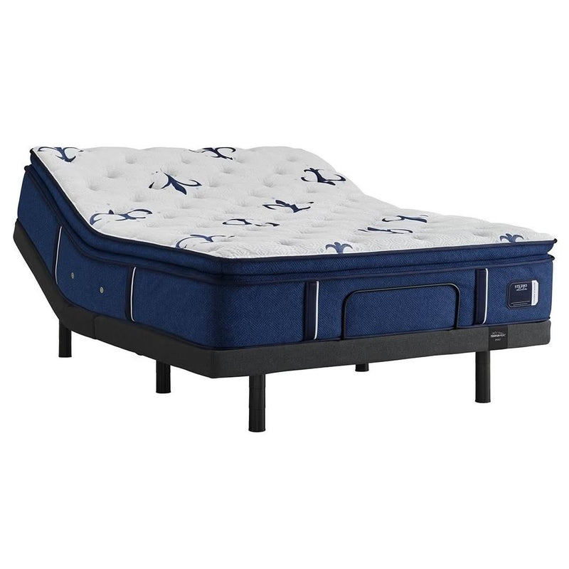  Stearns & Foster Studio Medium Euro Pillowtop Mattress (Queen) IMAGE 3