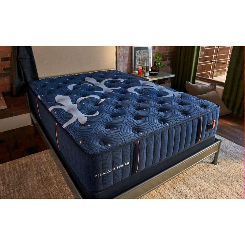  Stearns & Foster Lux Estate Medium Tight Top Mattress Set (Queen) IMAGE 3