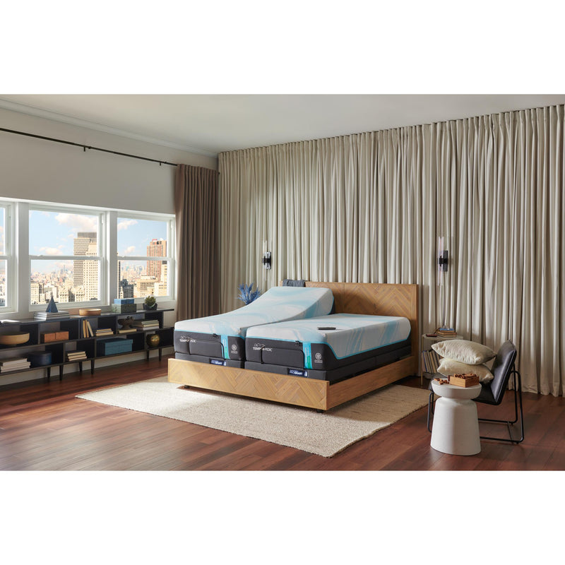  Tempur-Pedic Tempur-LuxeBreeze Medium Hybrid Mattress (Queen) IMAGE 10