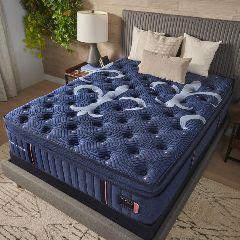  Stearns & Foster Lux Estate Medium Euro Pillowtop Mattress (Queen) IMAGE 2