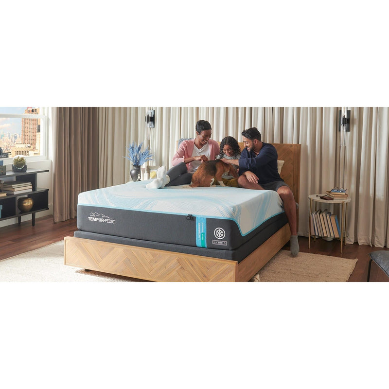  Tempur-Pedic Tempur-LuxeBreeze® Medium Hybrid Mattress (Split King) IMAGE 4